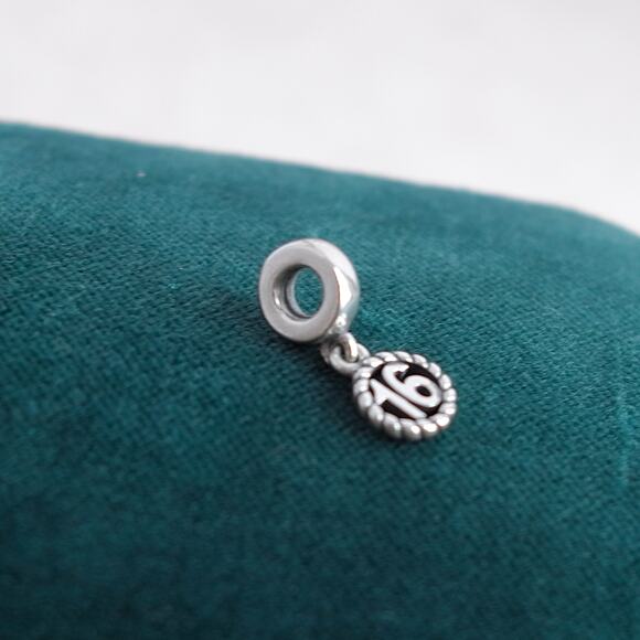 Pandora Sweet 16 Dangle Birthday Charm Retired 925 Sterling Silver Authentic - Picture 2 of 4